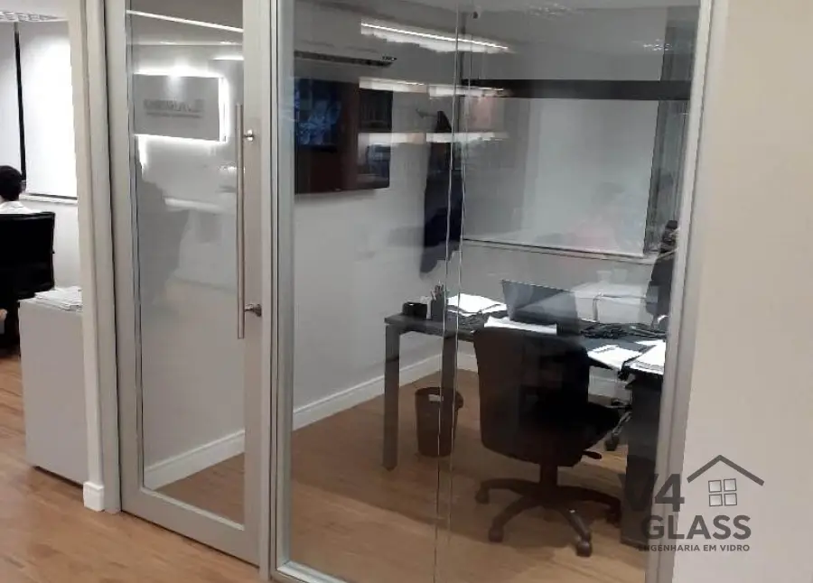 servicos de vidracaria com foco em seguranca estetica e durabilidade